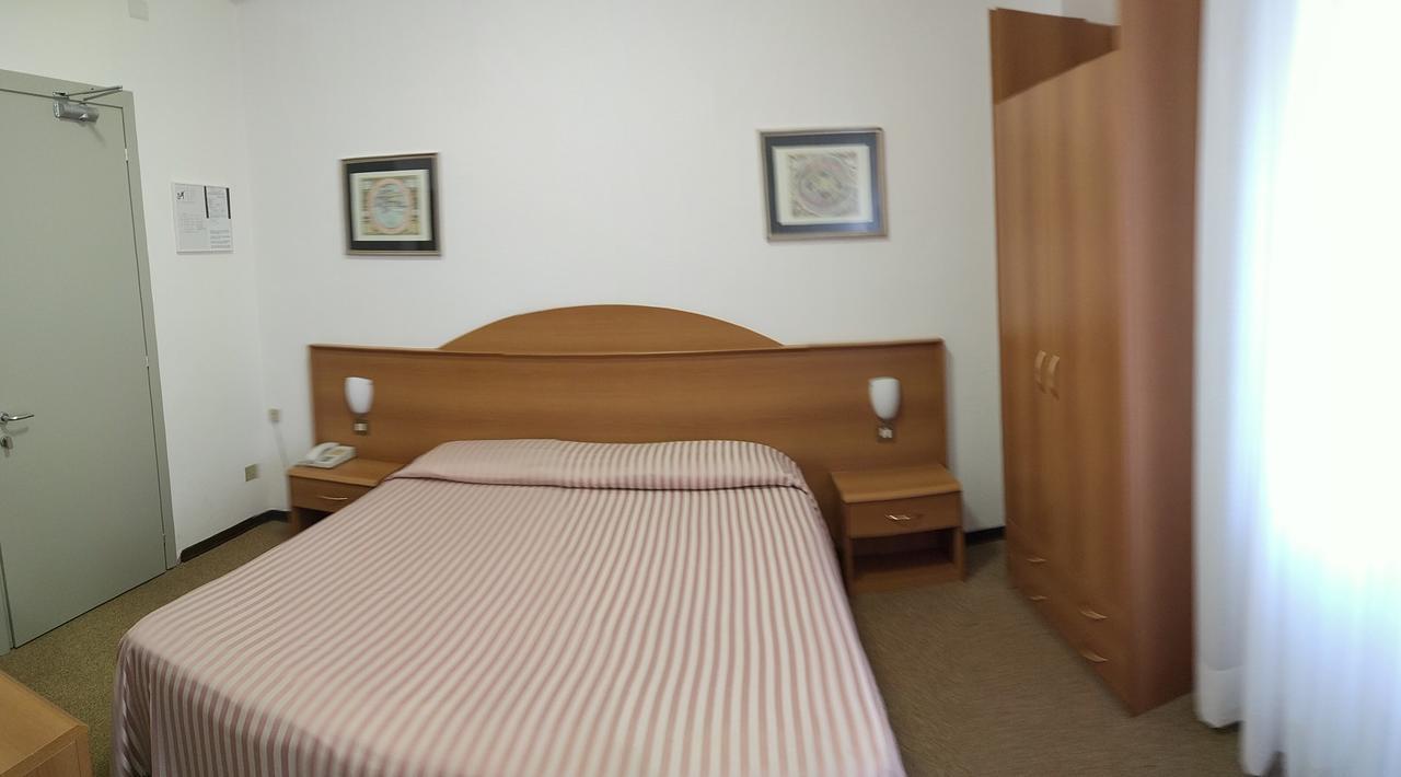 Crotto Del Misto Hotel Lezzeno Luaran gambar